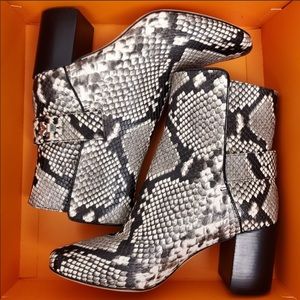 NWT Tory Burch Kira Booties